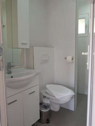 Гостевой дом Saki Apartments Будва Трехместный номер-4